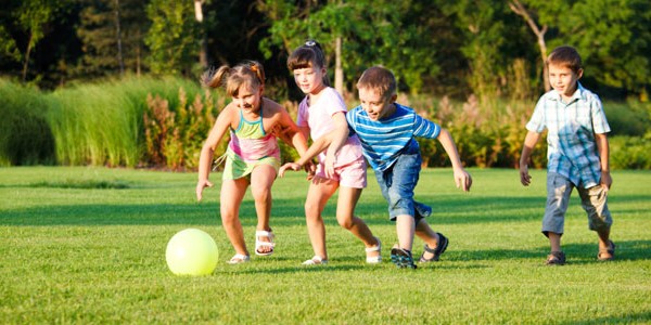 kids-enjoy-playing-with-ball-together